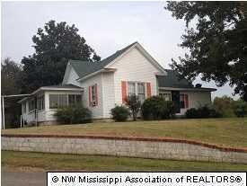 378 N Slayden Rd, Holly Springs, MS 38635