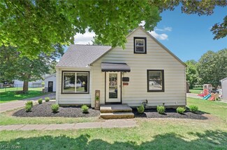 107 Garfield Dr, Painesville, OH 44077
