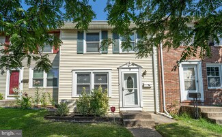 10 Duchess Ct, Rosedale, MD 21237