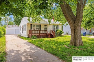 2505 Hancock St, Bellevue, NE 68005