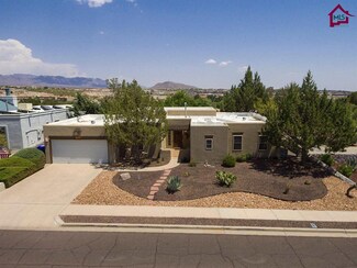 2306 Stagecoach Dr, Las Cruces, NM 88011