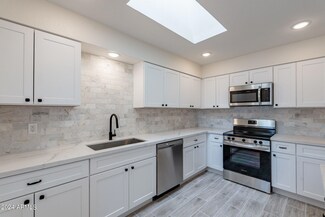 11007 N 115th Ave, Youngtown, AZ 85363