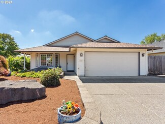 13019 NE 97th St, Vancouver, WA 98682