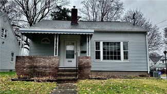 1418 Burkhardt Ave, Akron, OH 44301