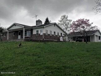 61 Denns Rd, Berwick, PA 18603