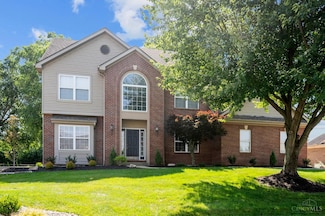 900 Arborrun Dr, Cincinnati, OH 45233