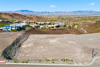 677 Dragon Point Dr, Henderson, NV 89012