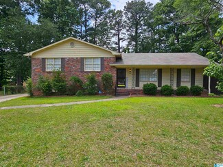 1218 Old Oak Rd, Birmingham, AL 35235