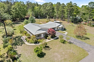 37 Chadlee Rd, Hattiesburg, MS 39401