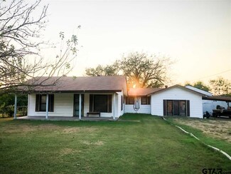 2033 2033 Wilkinson, Mesquite, TX 75181