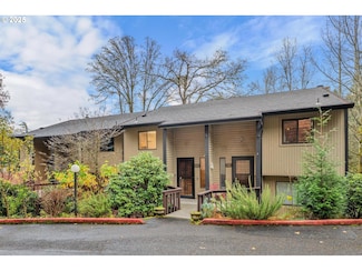 2802 Tree Top Ln, West Linn, OR 97068