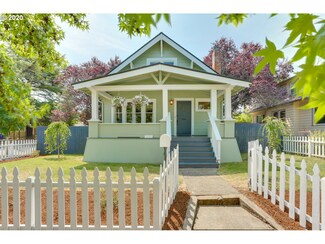 7928 SE Tolman St, Portland, OR 97206