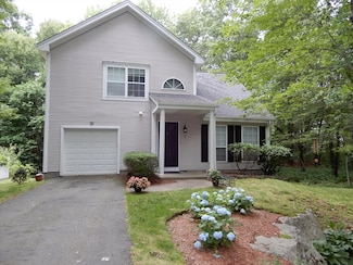 5 Bradshaw Ln Unit 1, Foxboro, MA 02035