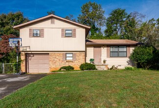 9993 Tellico Dr, Ooltewah, TN 37363