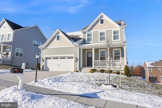 345 Hickory Ridge Cir, York, PA 17404
