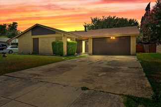 2313 Sheriff Dr, Grand Prairie, TX 75051