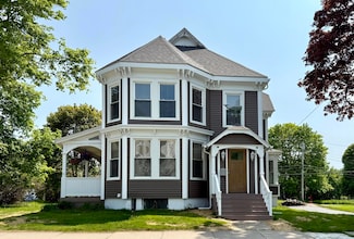 70 Washington St, Eastport, ME 04631