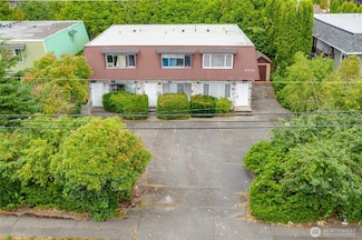 5705 204th St SW, Lynnwood, WA 98036