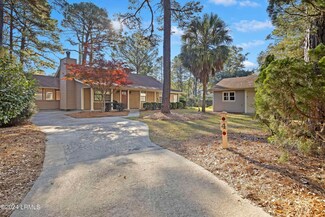 4 Lotus Ct, Bluffton, SC 29910
