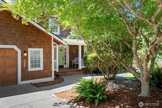 24717 Hillbend Ln NE, Kingston, WA 98346