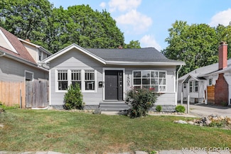 1505 Lane Blvd, Kalamazoo, MI 49001