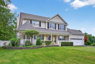 11 Pacer Ct, Goshen, NY 10924
