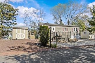 14 Bank Rd, Marmora, NJ 08223