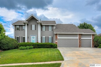 6717 N 160th St, Omaha, NE 68116