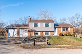 711 Jamestown Dr, Miamisburg, OH 45342