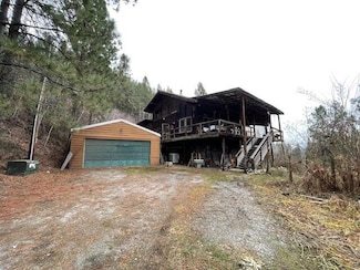 4597 Mitchell Rd, Northport, WA 99157