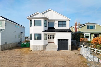 103 Clocks Blvd, Massapequa, NY 11758