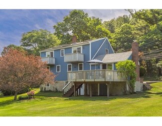 492 Essex St, Beverly, MA 01915