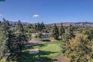 2204 Myrtle Beach Ln, Danville, CA 94526