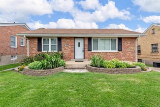 8038 Troost Ave, Affton, MO 63123