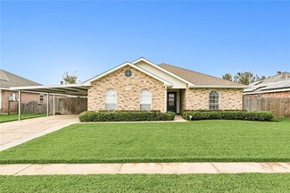 81 Moss Dr, La Place, LA 70068