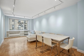 435 E 77th St Unit 4B, New York, NY 10075