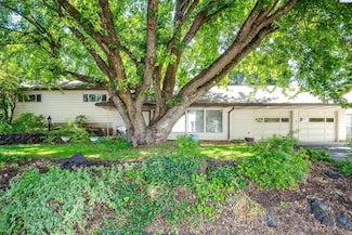 709 S Mill St, Colfax, WA 99111