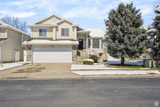 696 W 1275 N, Farmington, UT 84025