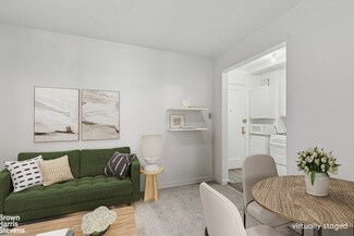 1478 E 28th St Unit 4Q, Brooklyn, NY 11210