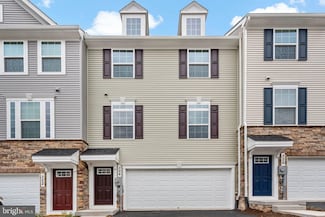 324 Paca Gardens Ln, Frederick, MD 21703