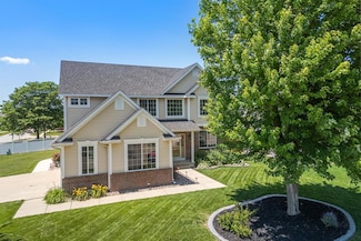 610 SE Carefree Ln, Waukee, IA 50263