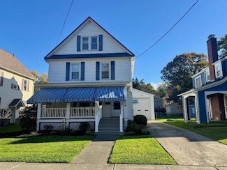 32 Brook St, Warren, PA 16365