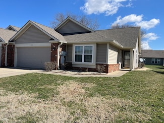 1233 Arlington Dr, Greenfield, IN 46140