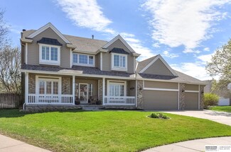 14013 Saratoga Cir, Omaha, NE 68164