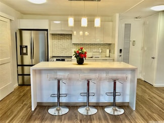 1519 Nuuanu Ave Unit 142, Honolulu, HI 96817