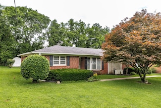 435 Richland Cir, Gallatin, TN 37066