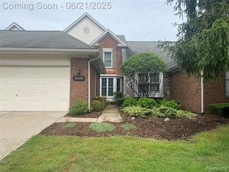 16658 Country Knoll Dr Unit 47, Northville, MI 48168