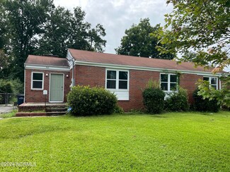 502 Seminole Trail, Jacksonville, NC 28540