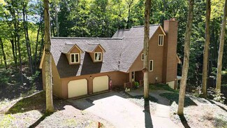 5790 Reycraft Rd, Boyne City, MI 49712