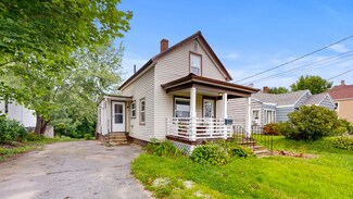 69 Roy Ave, Auburn, ME 04210